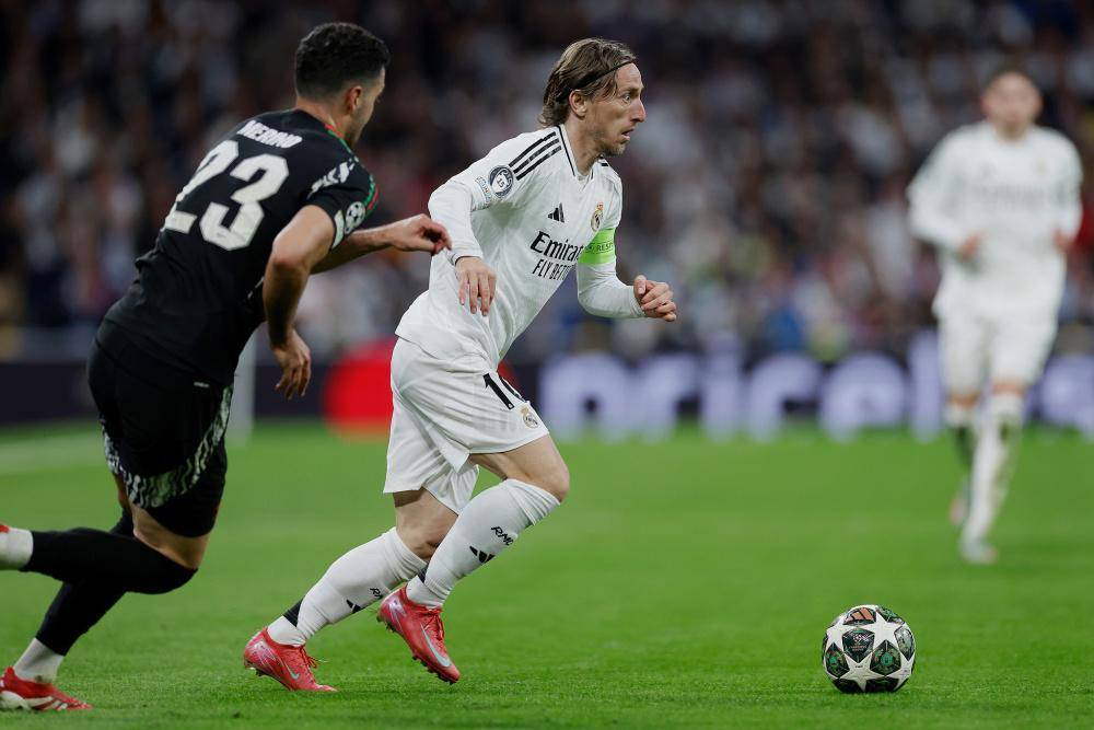 拜仁险胜波尔图,莫德里奇乌龙送礼欧冠的简单介绍 拜仁险胜波尔图,莫德里奇乌龙送礼欧冠的简单介绍