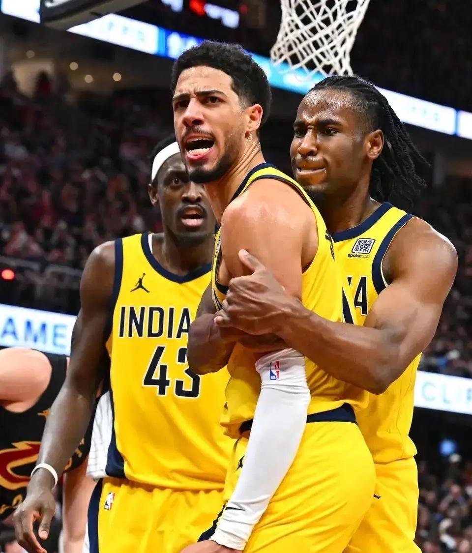 步行者球员状态低迷，主场失利